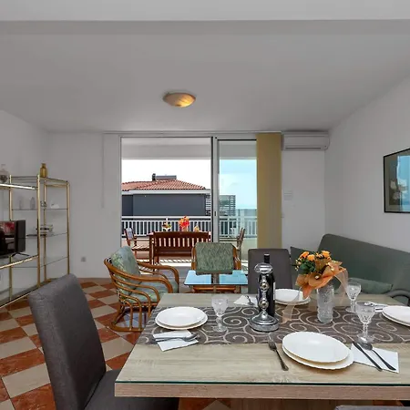 Appartement Vele Ii *